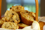 Dutch Apple Muffins